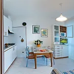 Apartment Auriga Del Sole *